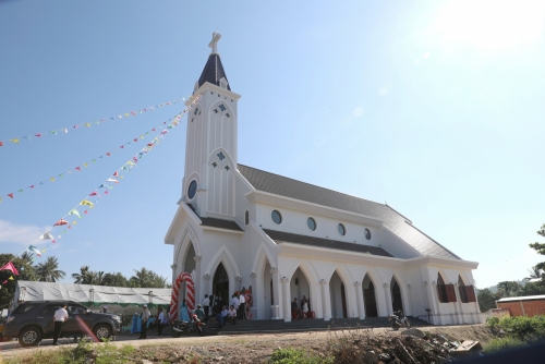 Hội Tín – Mùa Hoa Nở