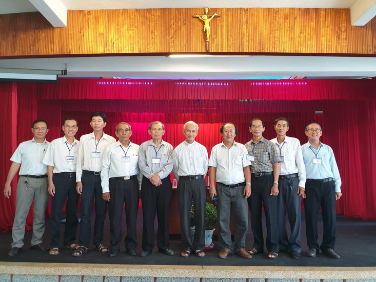 Bầu cử Ban đại diện các HĐGX Giáo phận Qui Nhơn