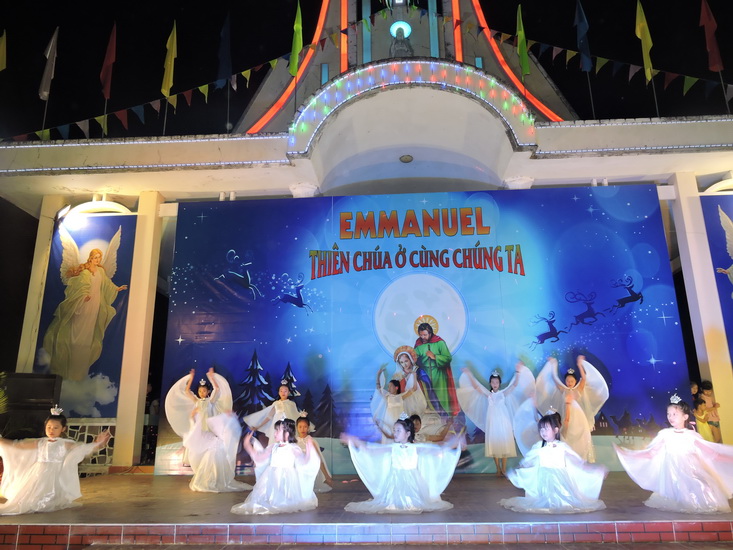 Giáo họ biệt lập An Mỹ mừng lễ Chúa Giáng Sinh