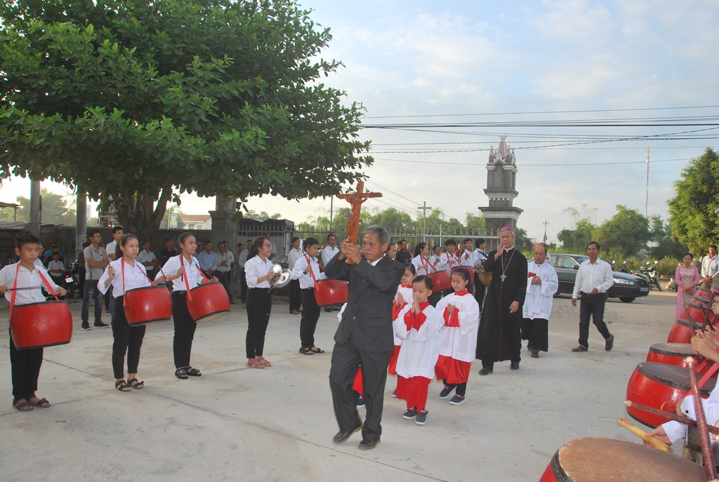Thánh lễ và nghi thức trao chứng nhận cho các thành viên HĐGX Vĩnh Thạnh