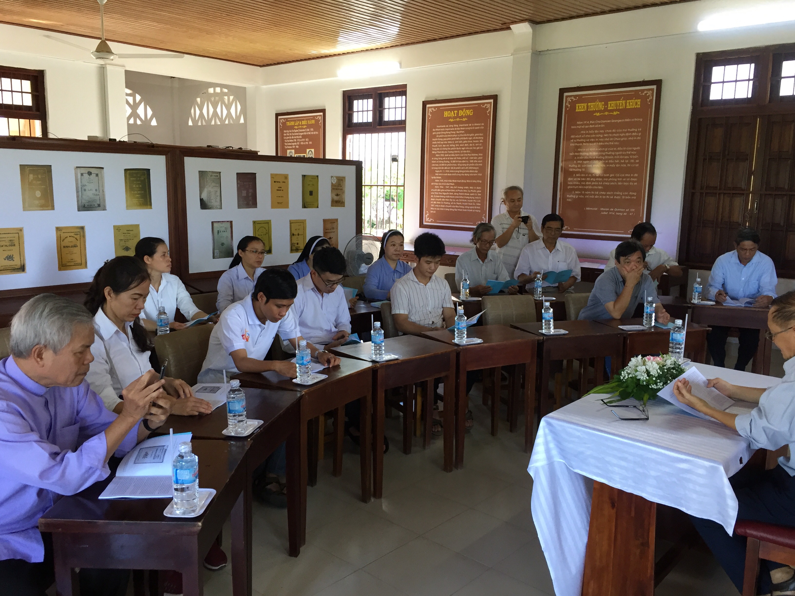 Gặp gỡ truyền thống văn thơ công giáo