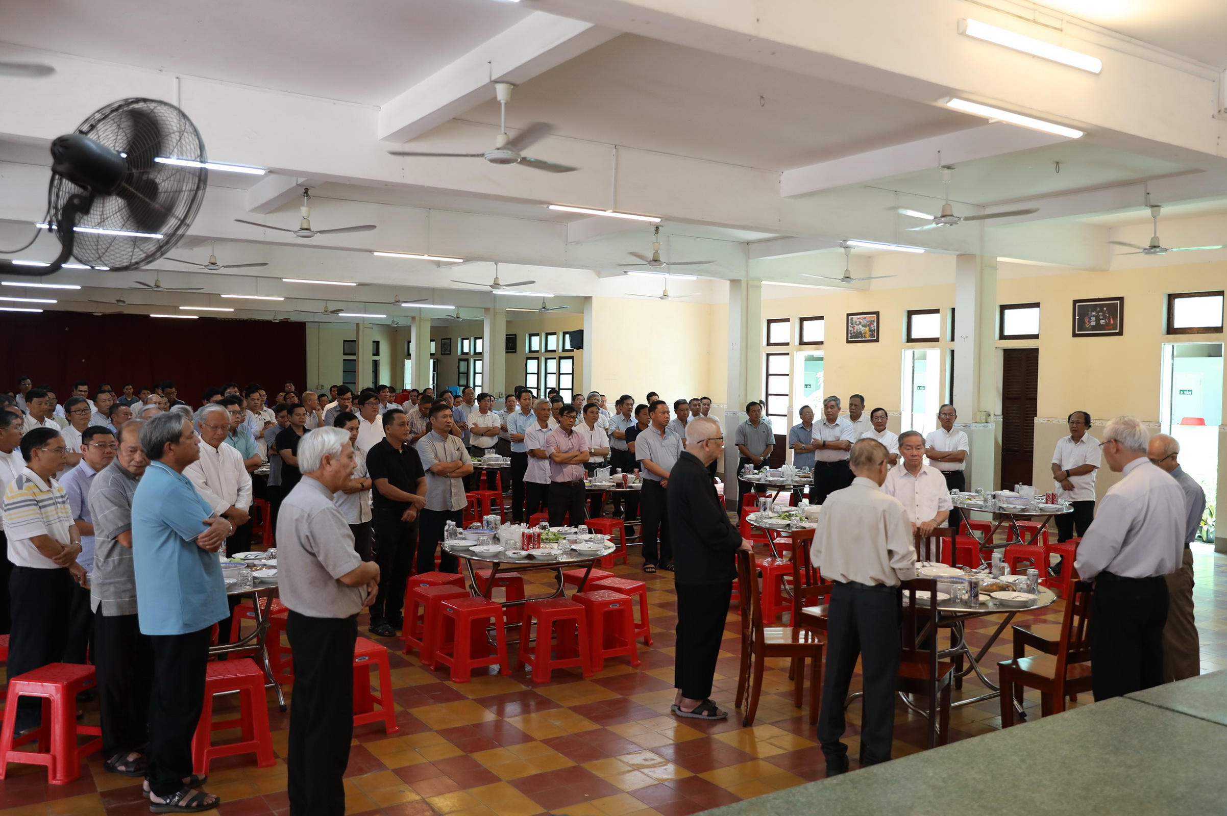Ngày thứ nhất - 23/9/2025: Bản tin về khai mạc khoá Thường huấn Linh mục năm 2025 - Những định hướng trong cuộc cải tổ mục vụ cộng đoàn giáo xứ
