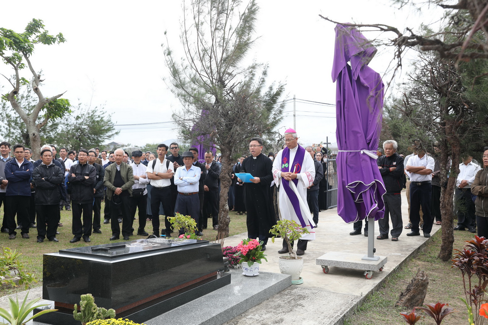 Bản tin: Thánh lễ giỗ các Bậc Tiền Nhân tại Làng Sông ngày 03 tháng 02 năm 2026