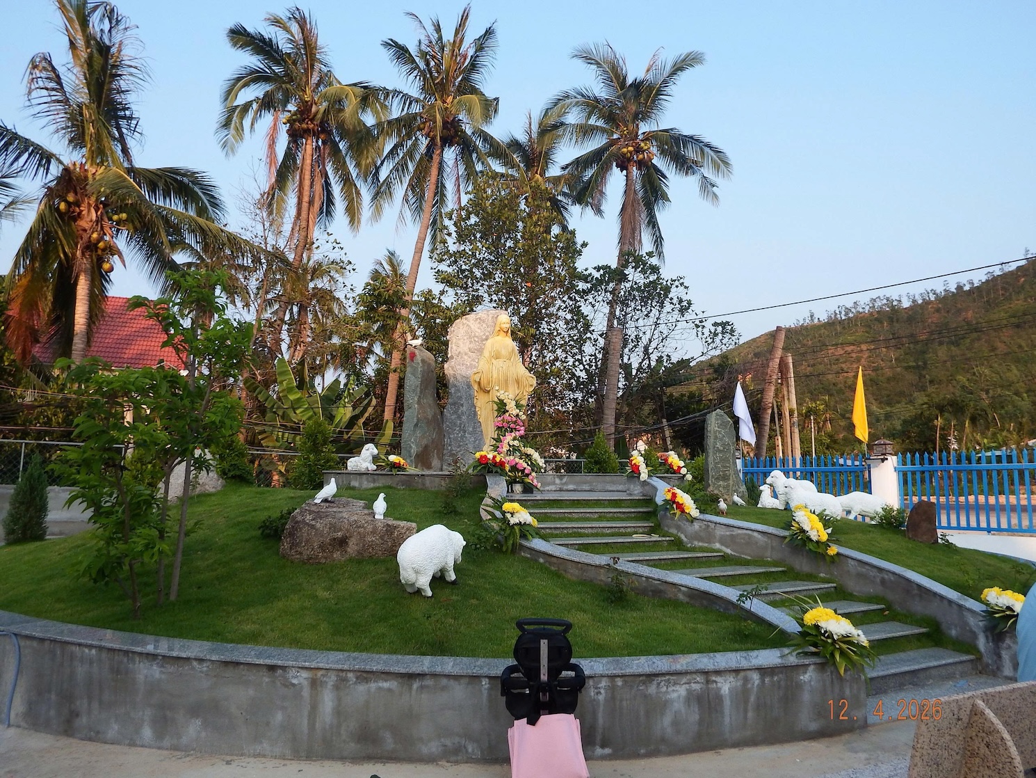 Giáo xứ Gò Duối: Thánh lễ tạ ơn Chúa và nghi thức làm phép tượng đài Đức Mẹ