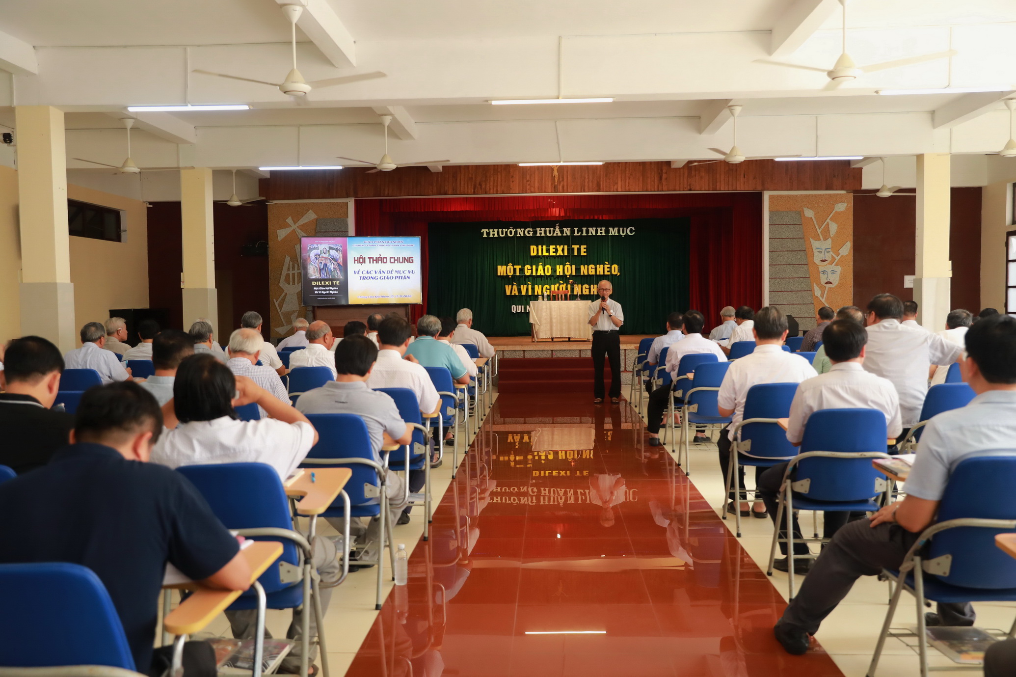 Bản tin Thường huấn linh mục năm 2026 - Ngày 3(17/9/2026): Hội thảo về các vấn đề mục vụ trong Giáo phận