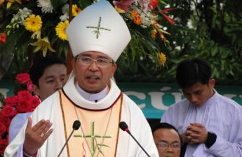 Bờ bên kia mới lạ