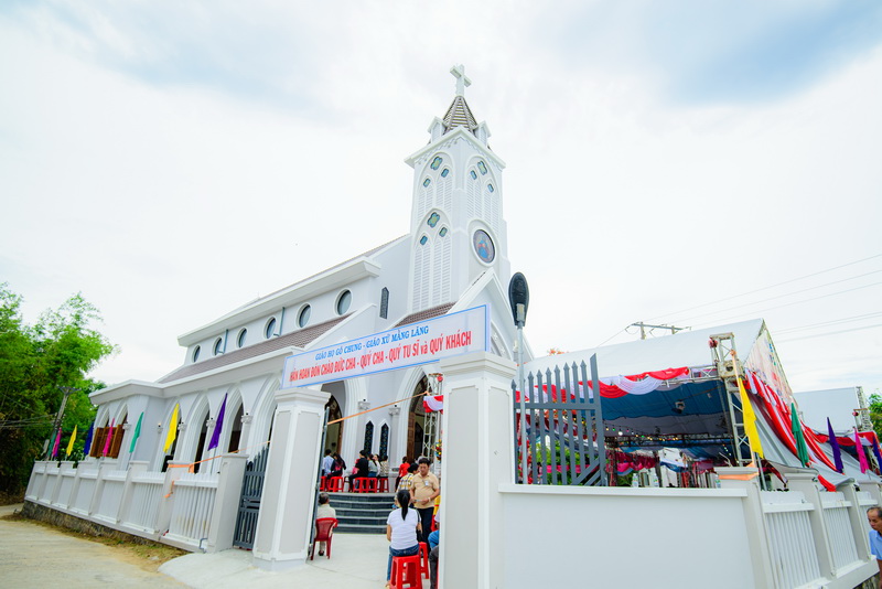 nhathoGoChung